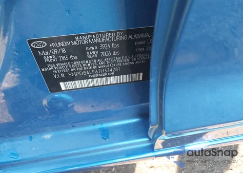 2018 Hyundai Elantra Value Edition z USA, uszkodzony, nr VIN 5NPD84LF6JH334281